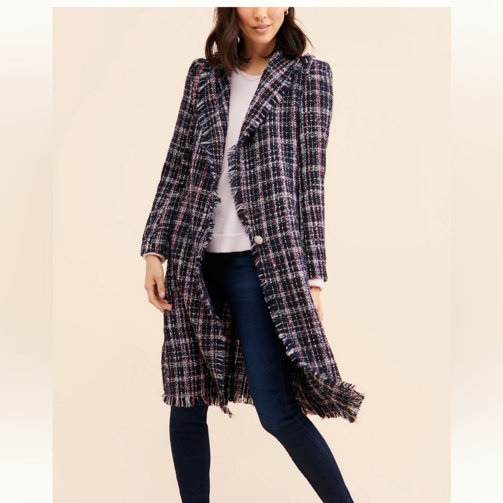 Anthropologie Plaid Trench Coat with Classic Tailored Fit. EUC, Size M.
